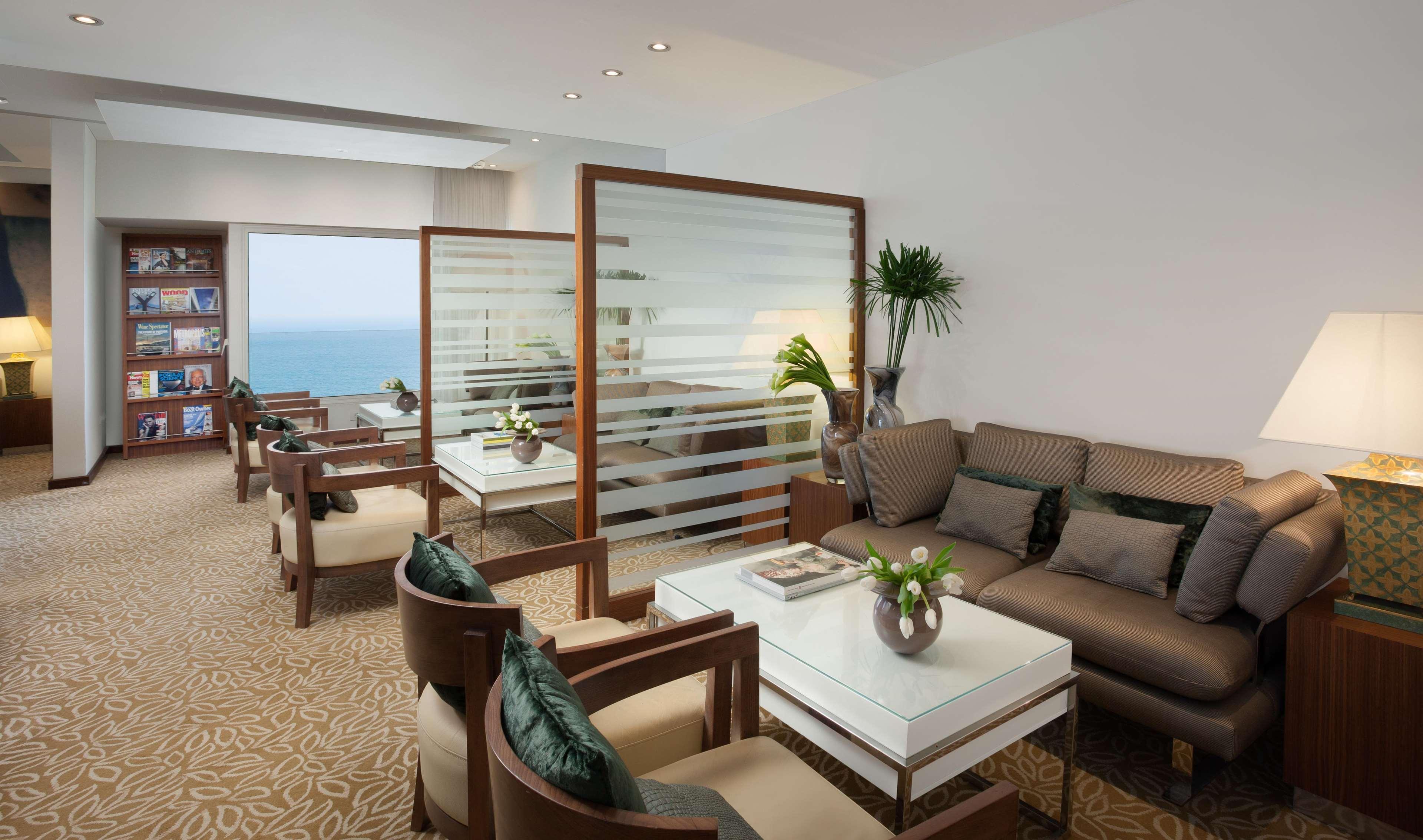 Hotel Carlton - Luxury On The Tel Aviv