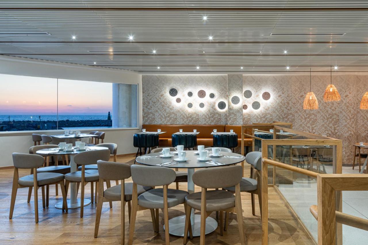 Carlton - Luxury On The 5*