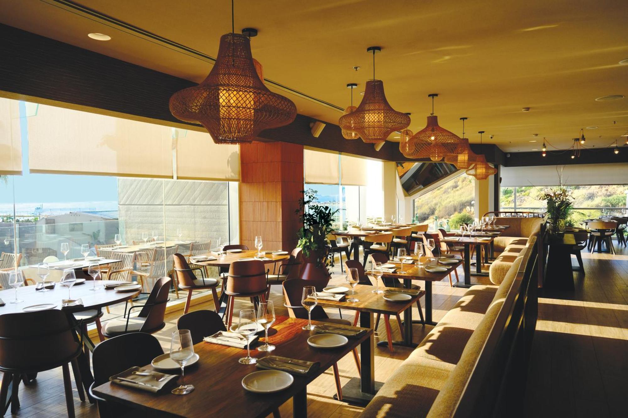Carlton - Luxury On The Hotel Tel Aviv