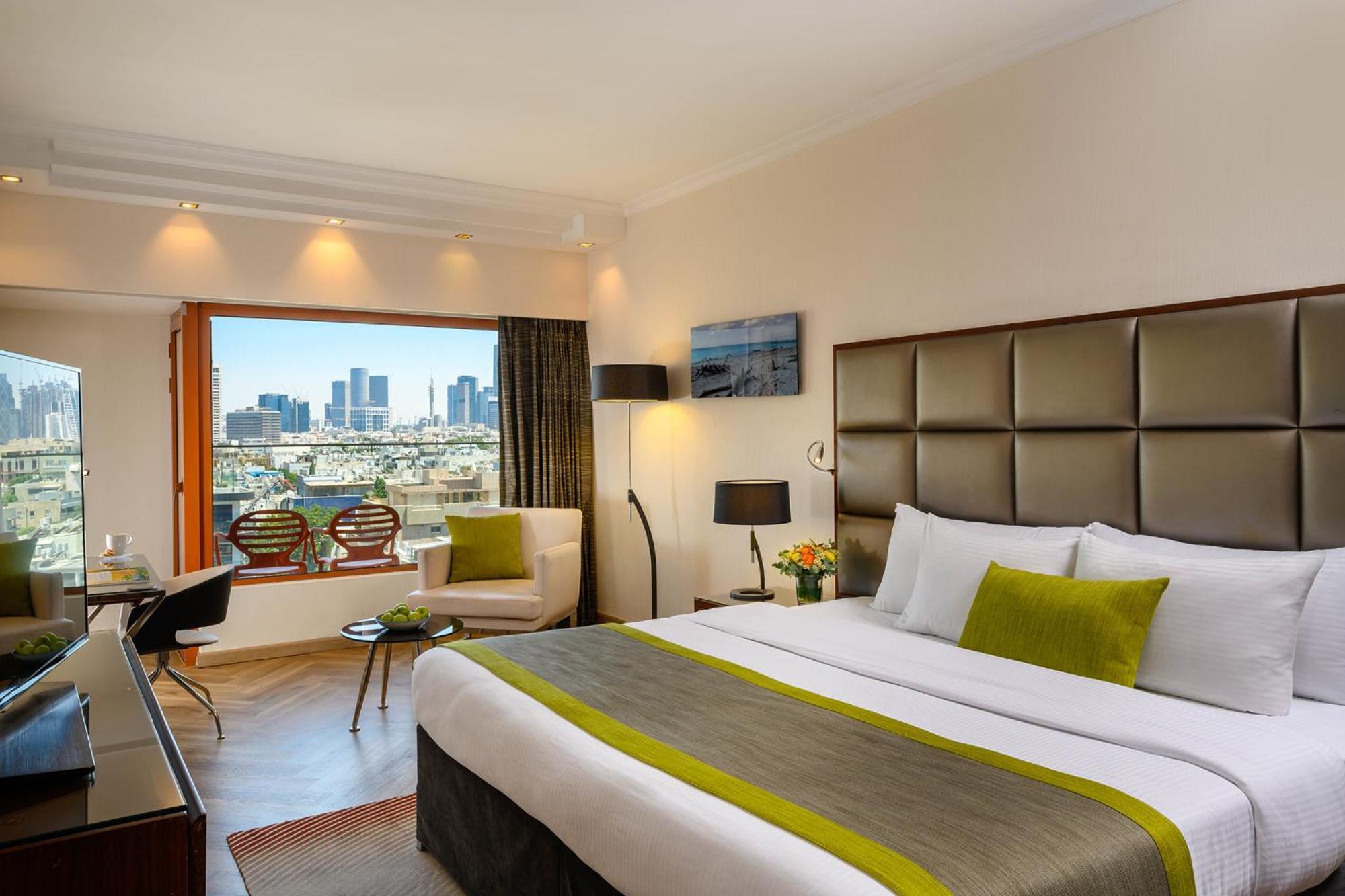 Hotel Carlton - Luxury On The Tel Aviv
